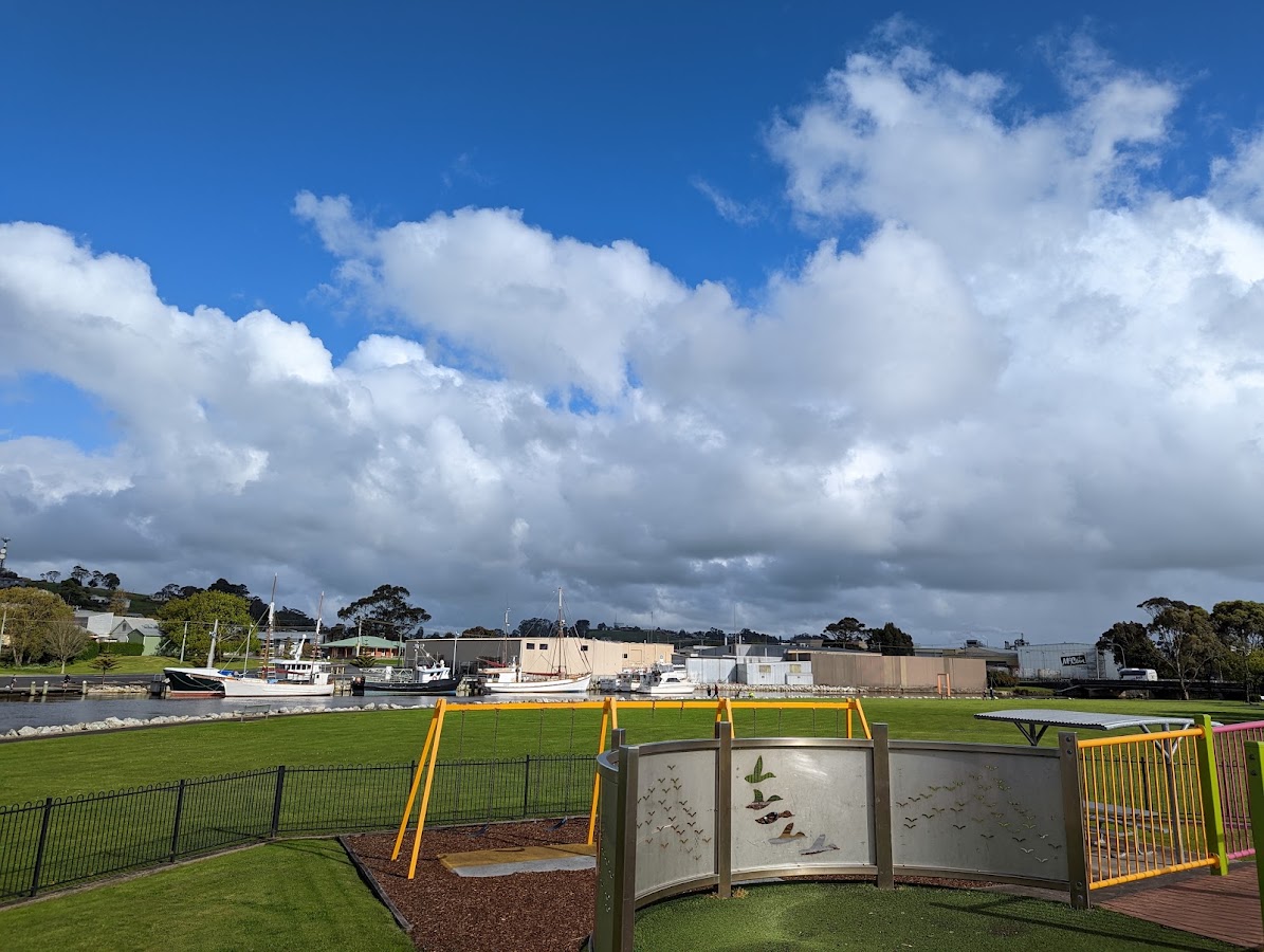 Smithton Esplanade