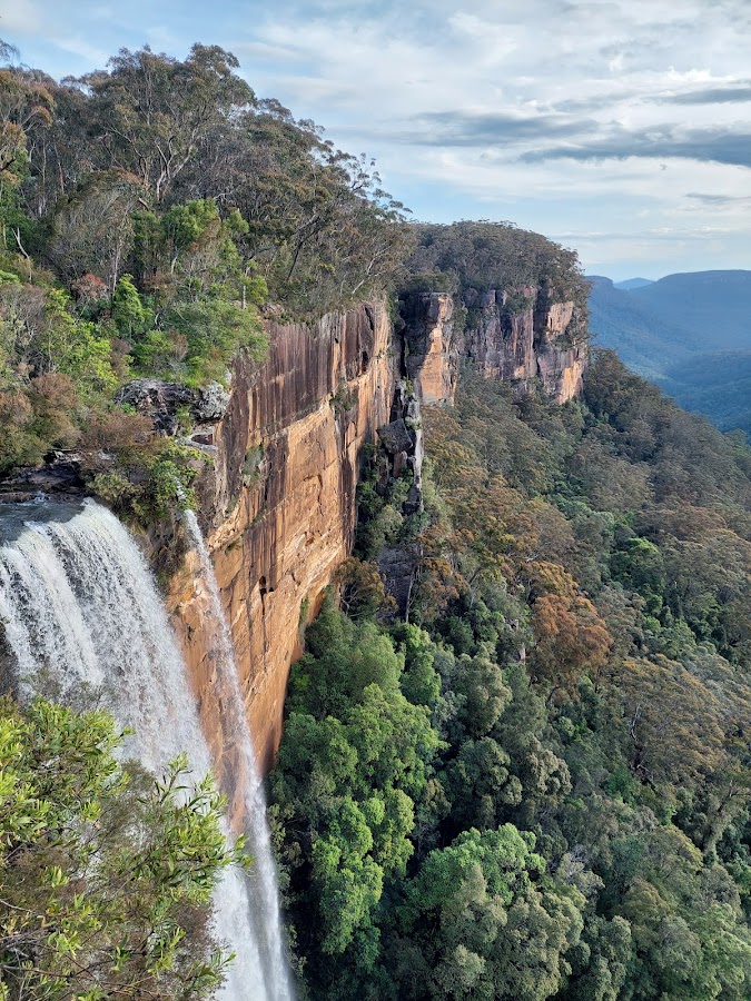 Tomat Falls