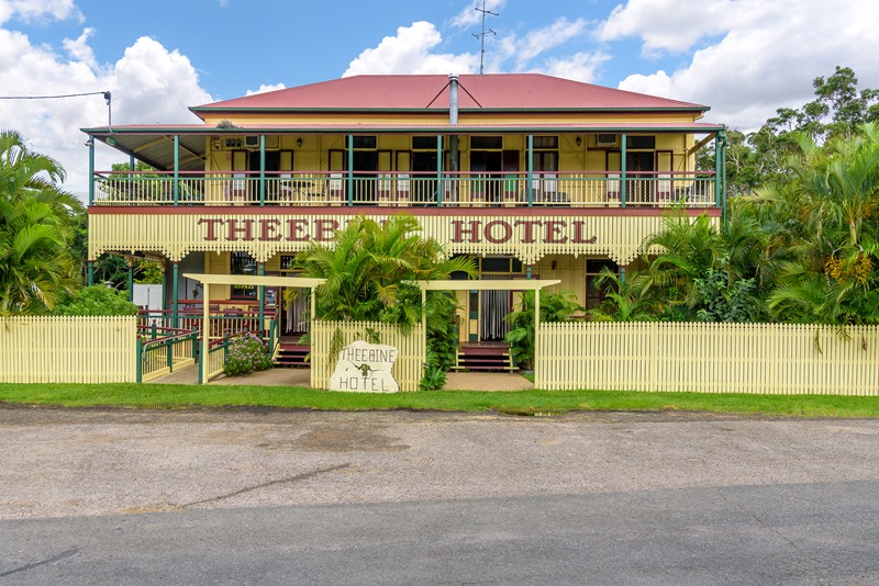 Theebine Pub Camp