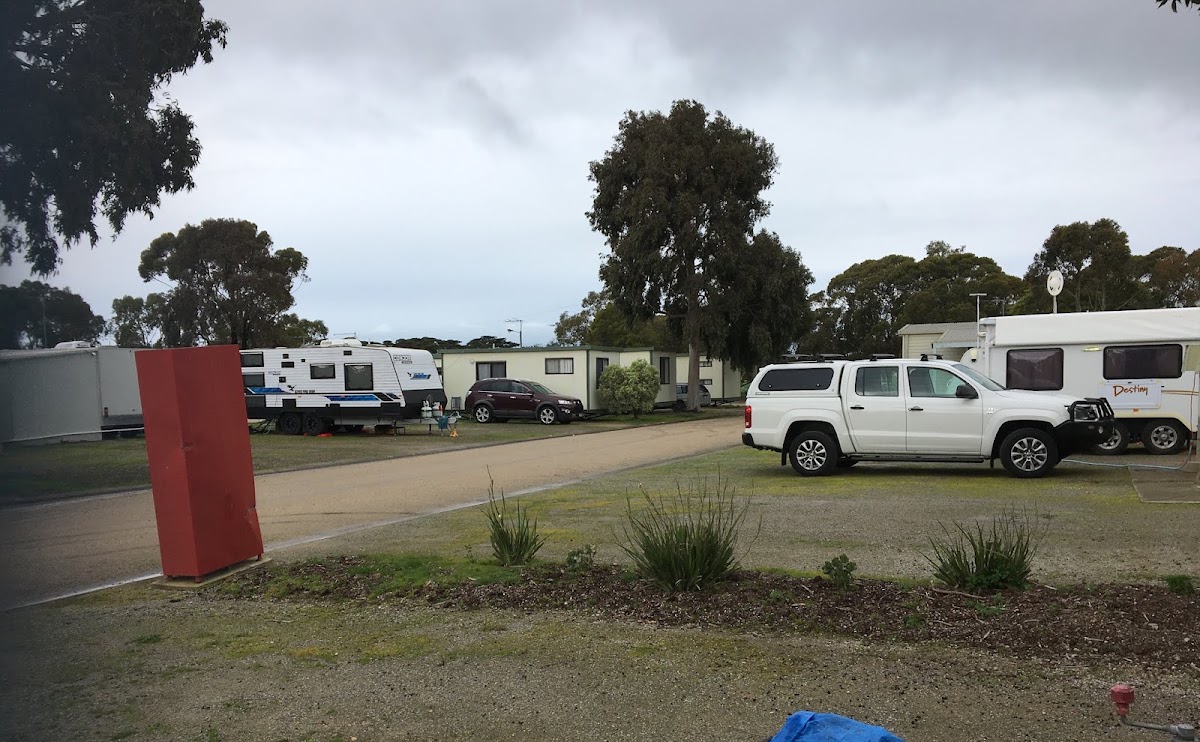El Torito Flats & Caravan Park