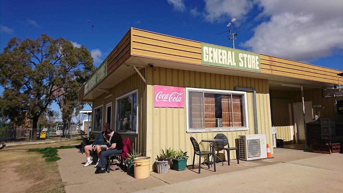 Boomi Co-Op Caravan Park - Overflow