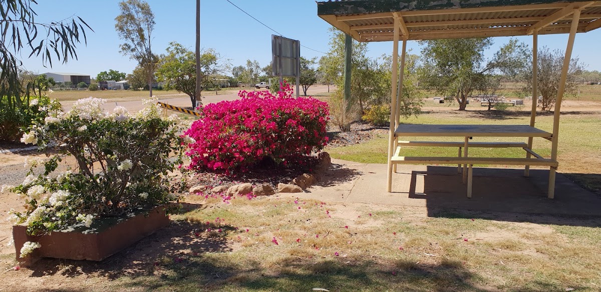 Muttaburra Caravan Park