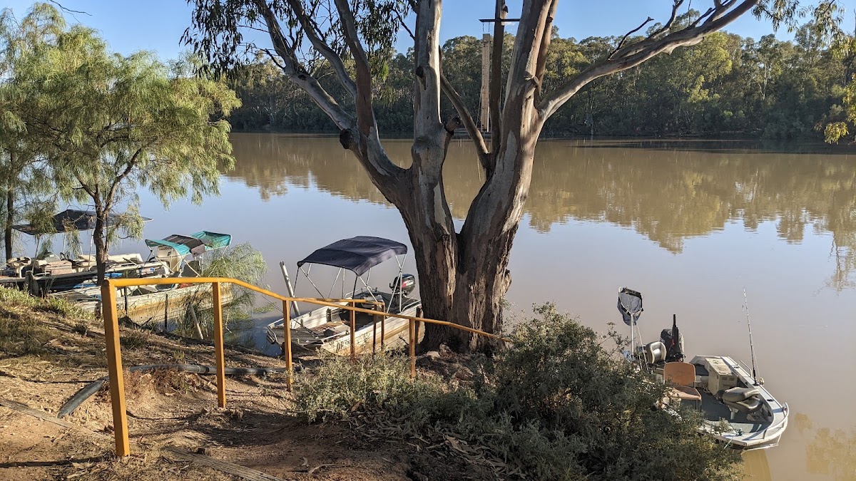Fort Courage Angling & Caravan Park -