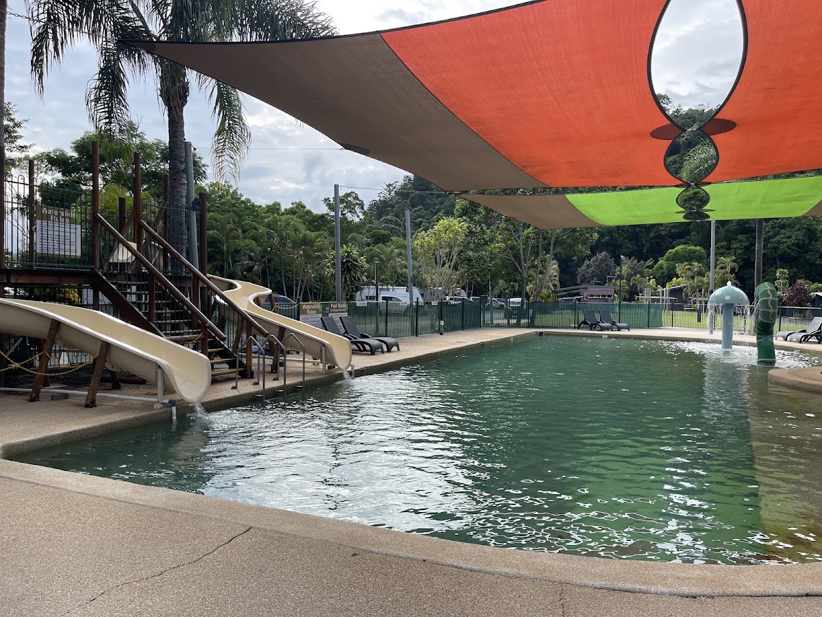 Cape Hillsborough Nature Tourist Park