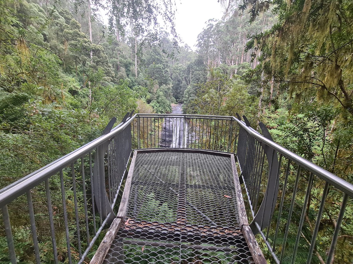 Aire River Gorge Falls