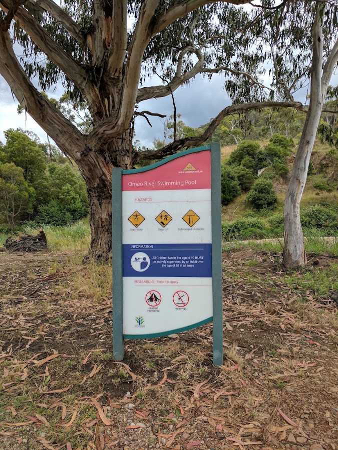 Omeo River Swimming Pool