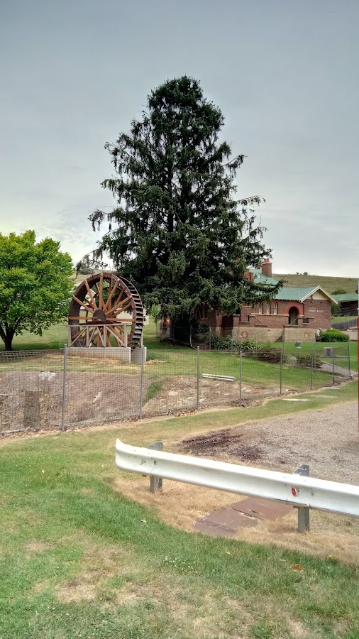 Omeo River Swimming Pool