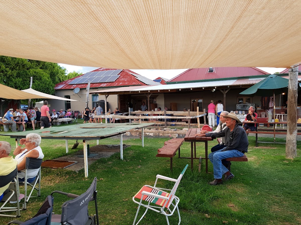 Deepwater Longhorn Bar Grill