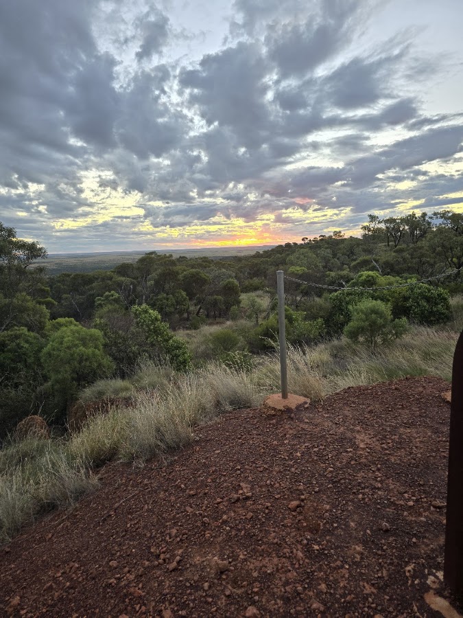 Mt Walker . 6 lookouts