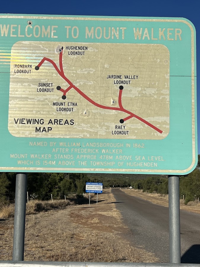 Mt Walker . 6 lookouts
