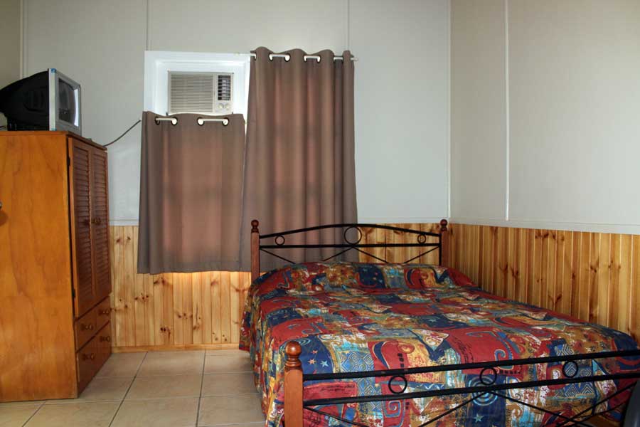 Sarina Palms Caravan Village