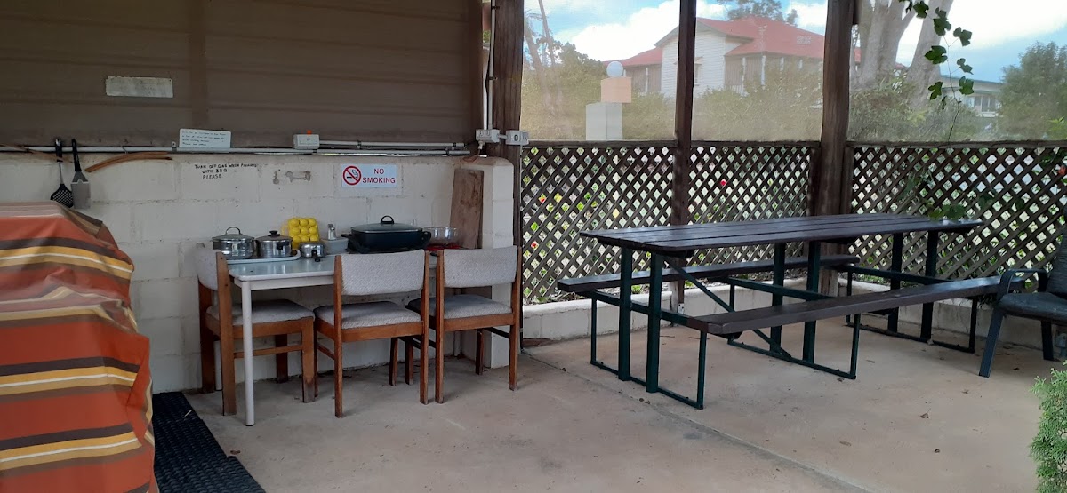 Twin Lakes Village Caravan Park
