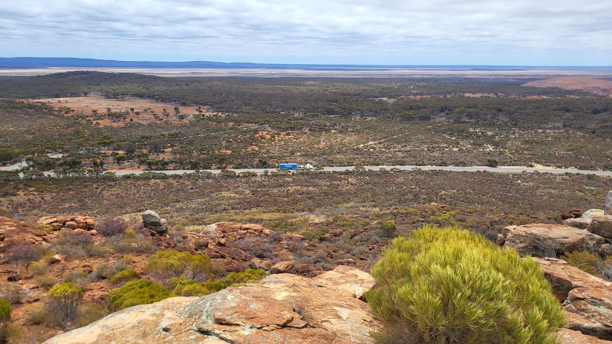 Jimberlana Hill Rest Area