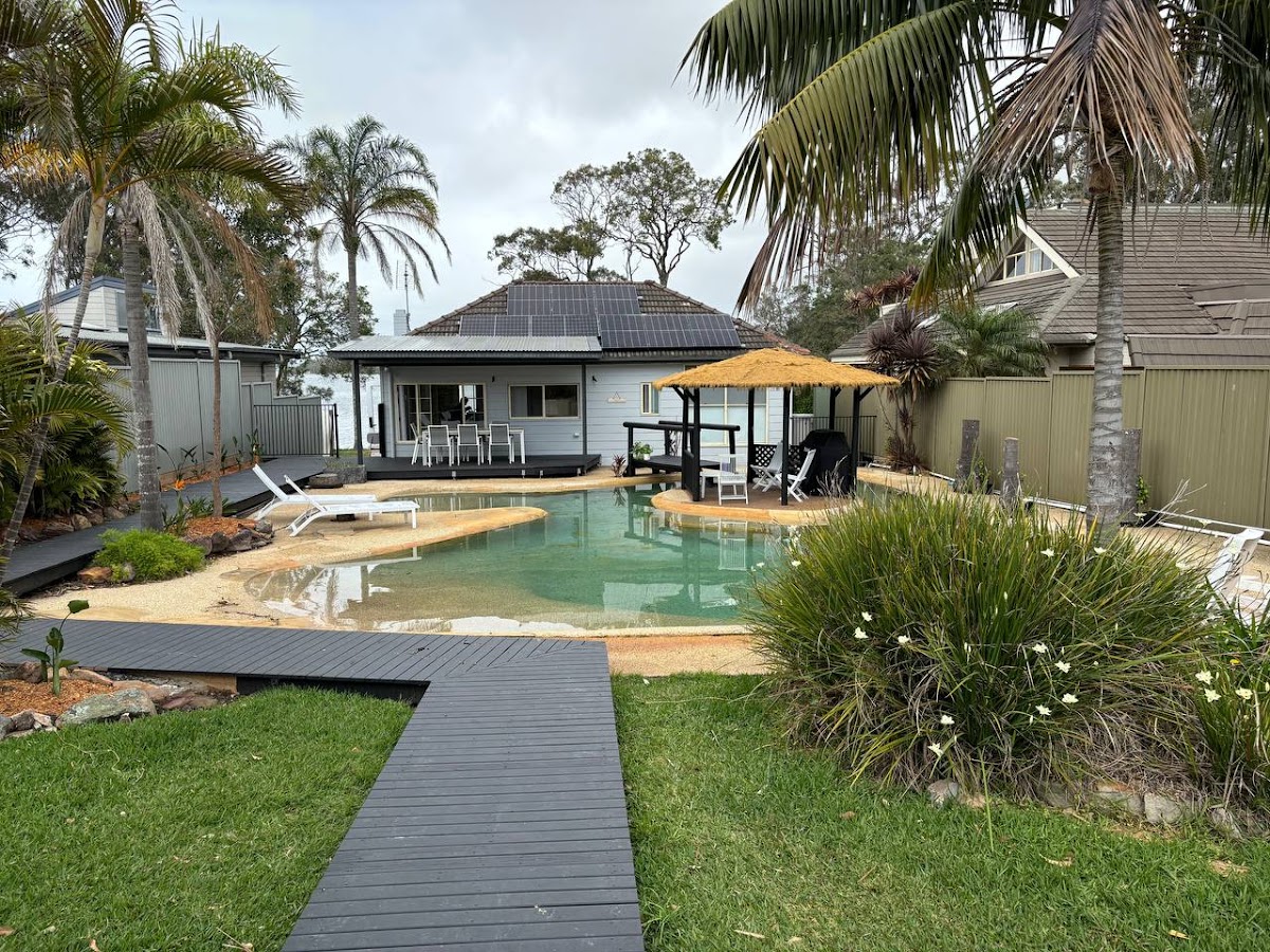 Lakeside Leisure Manuafactured Home Village