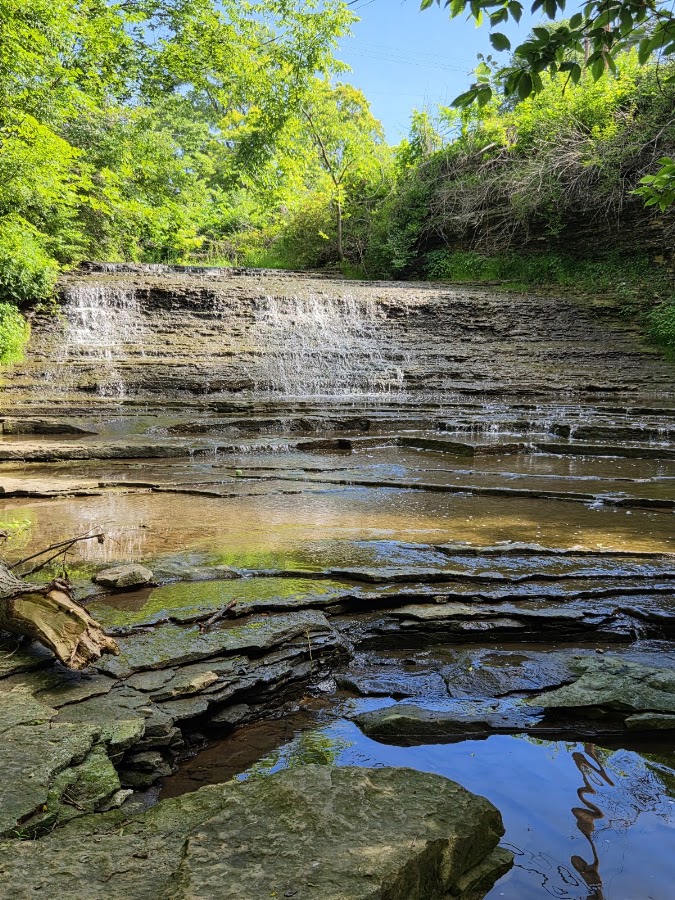 Charleys Creek Falls