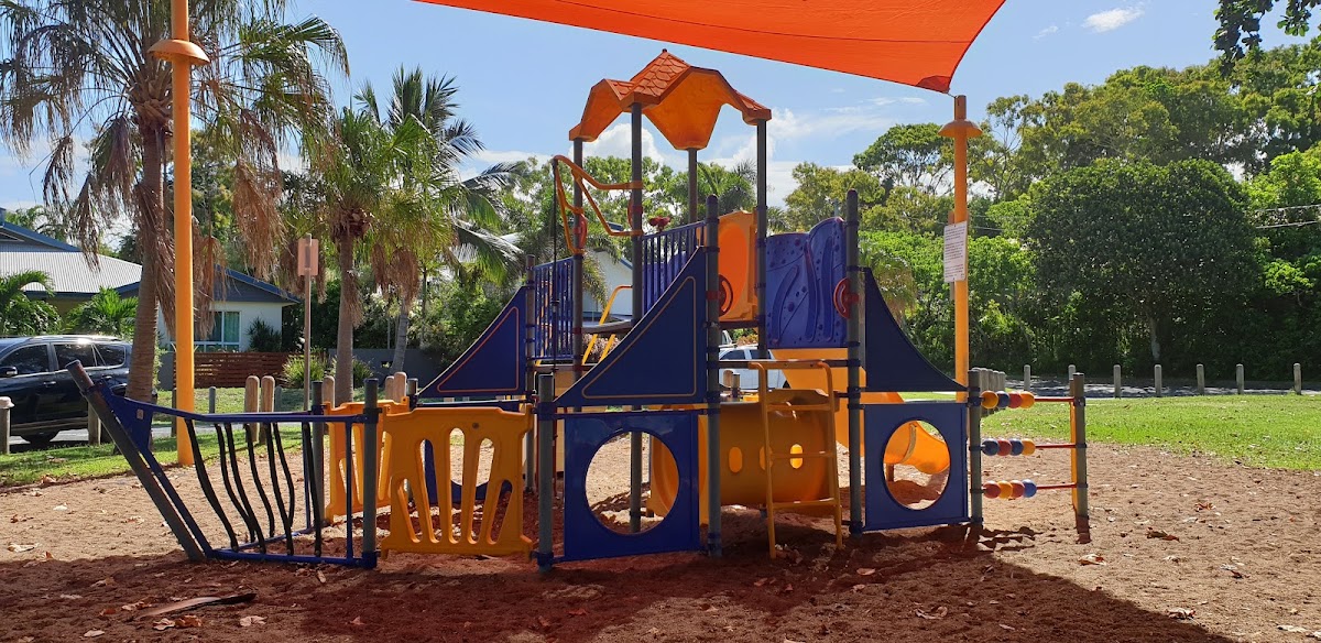 Eimeo Beach
