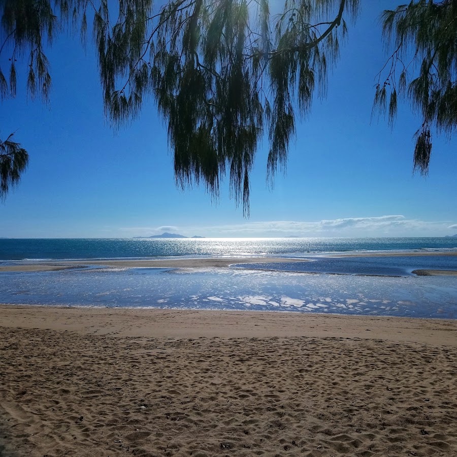 Eimeo Beach