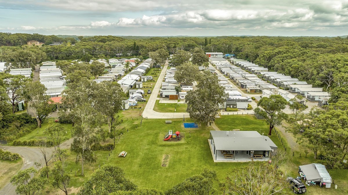 Middle Rock Holiday Resort