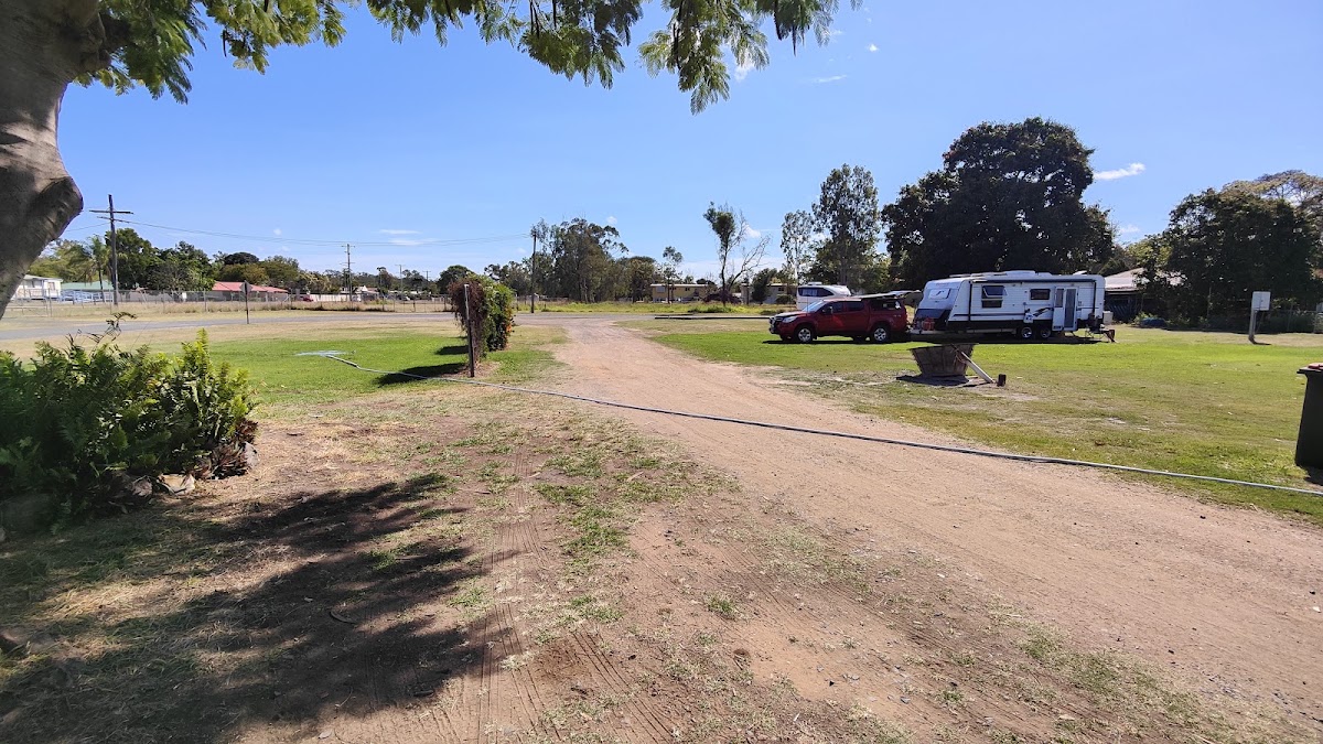 Bluff Hotel Campground