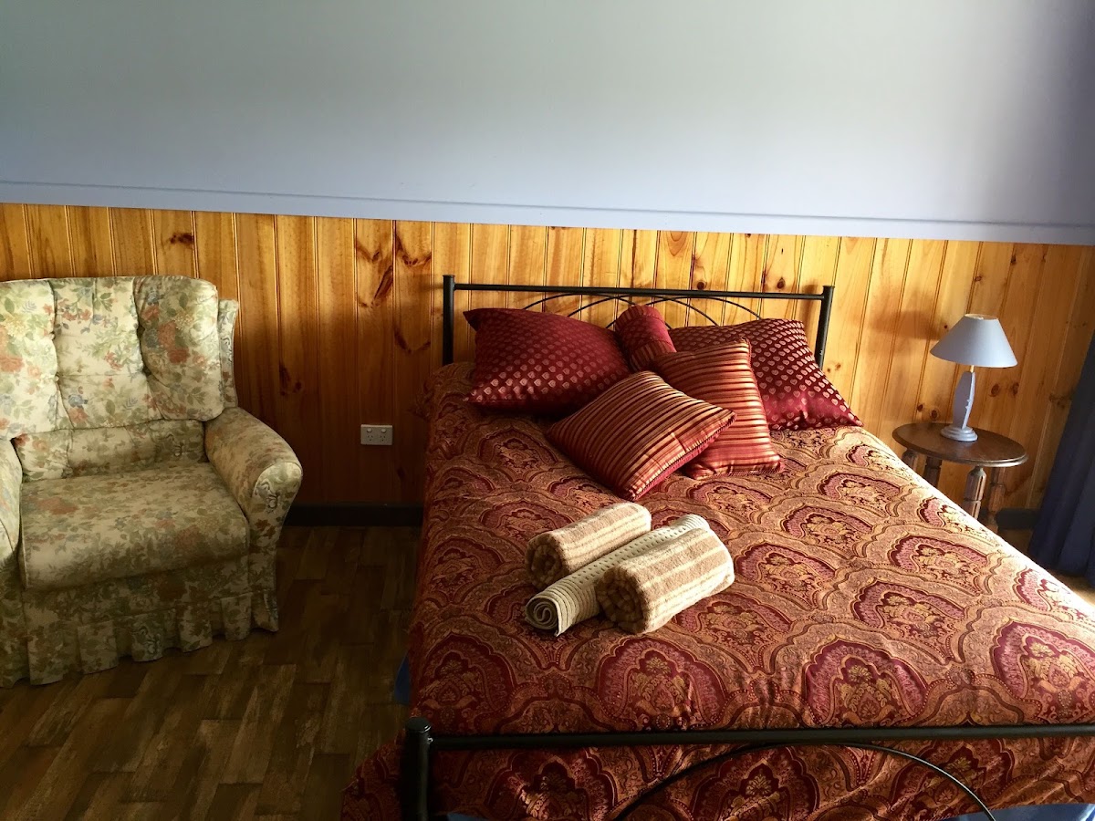 Tostaree Cottages Farm Stay