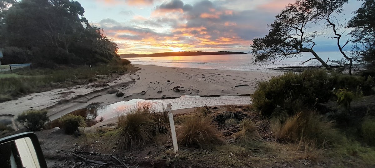 Lancasters Beach