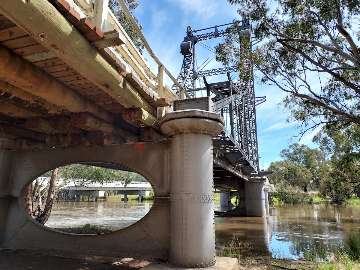 Murrumbidgee River Bridge Carrathool