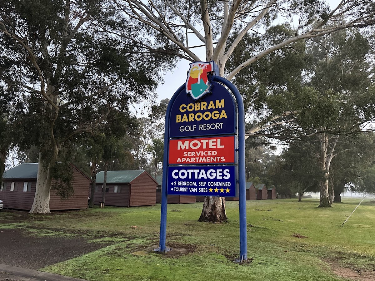Cobram Barooga Golf Resort Caravan Park