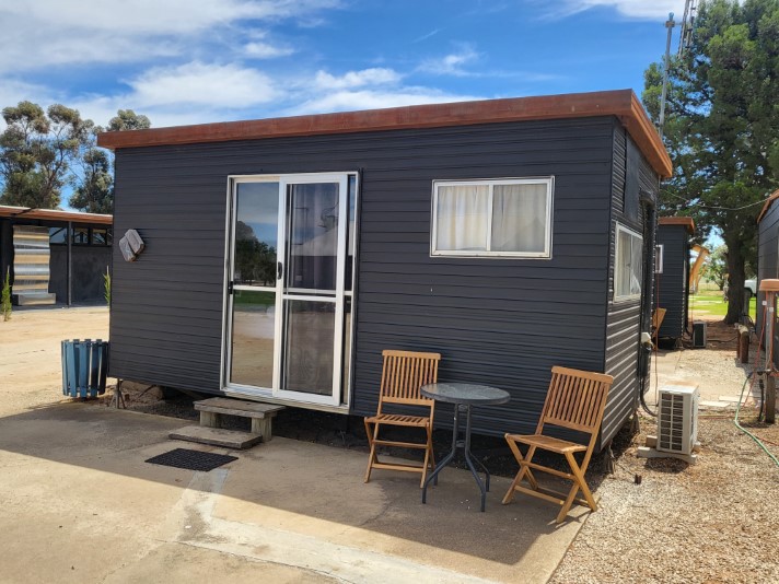Kangaroo Lake Caravan Park