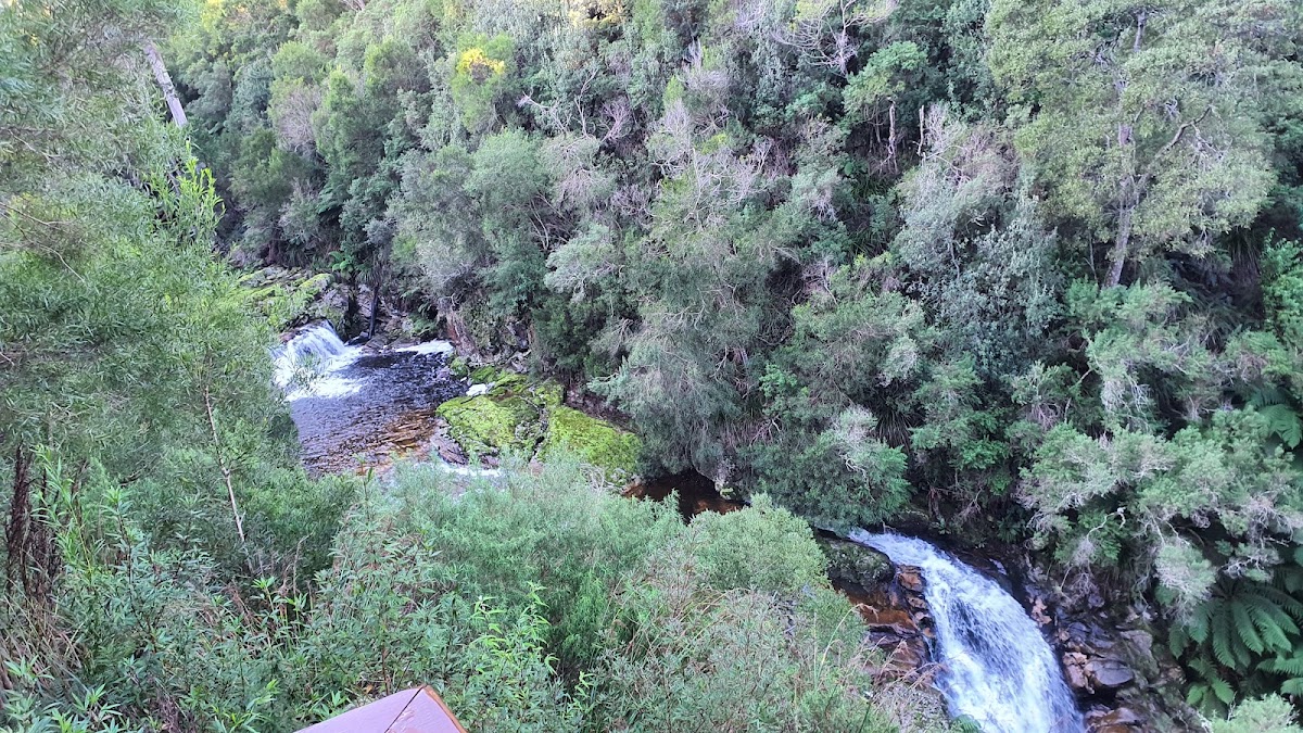 Halls Falls