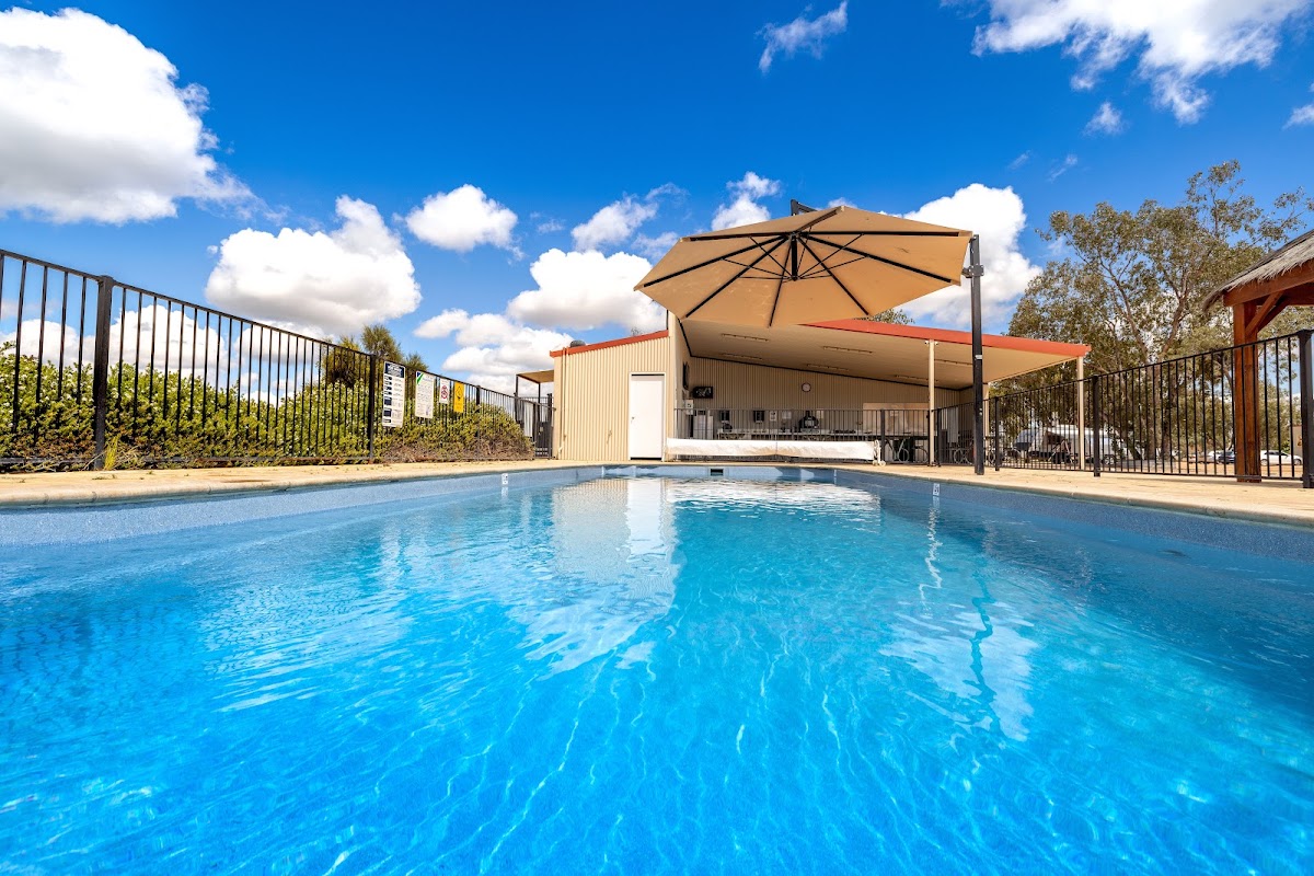 Lightning Ridge Caravan Park