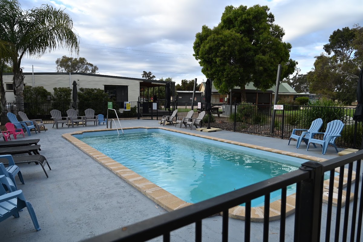 Yarrawonga Riverlands Tourist Park