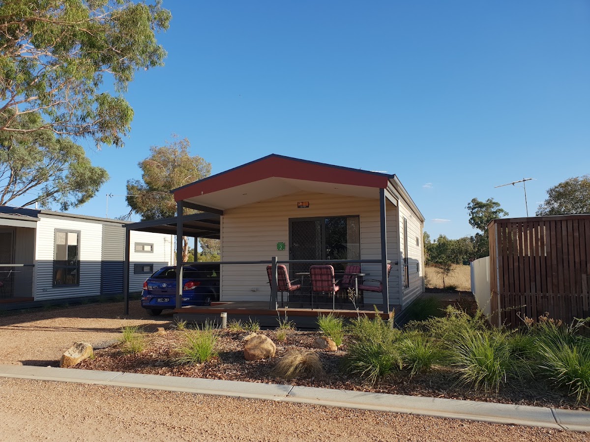 Yarrawonga Riverlands Tourist Park