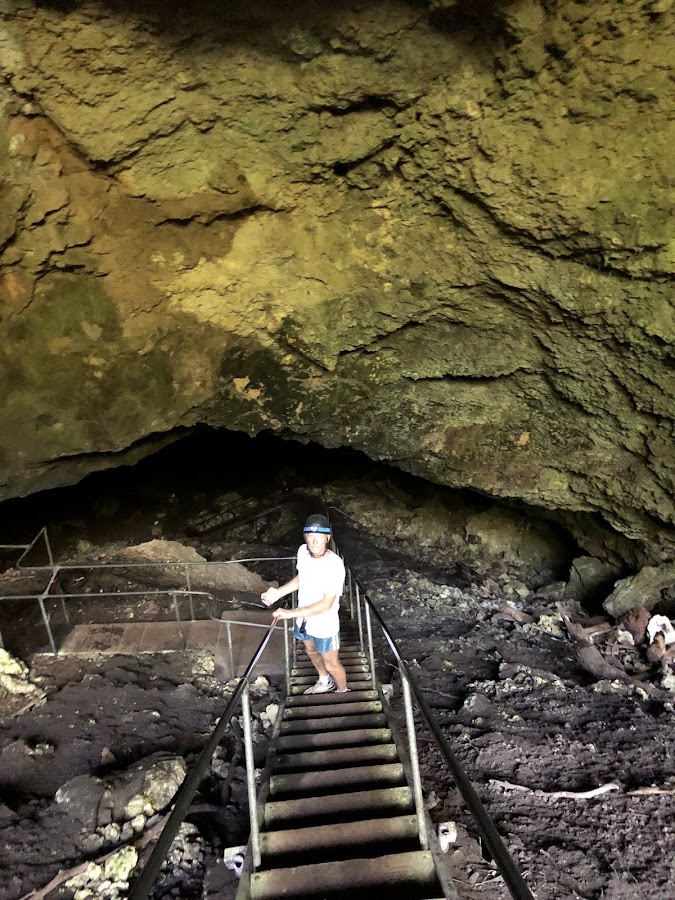 Weebubbie Cave