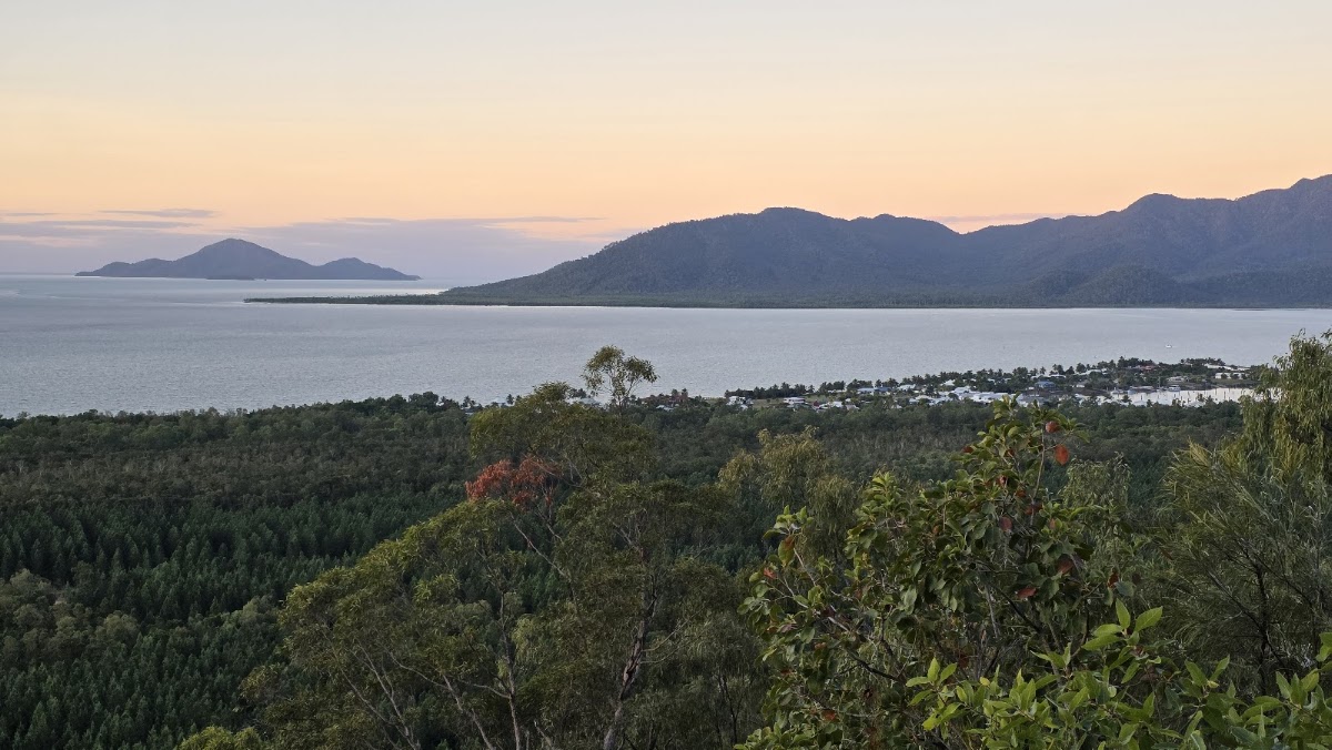 Cardwell - Rockingham Bay Lookout