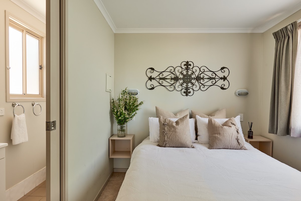 Tenterfield Lodge & Caravan Park