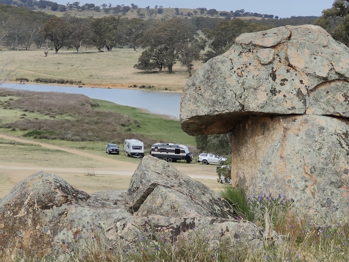 Bethungra Dam & Reserve