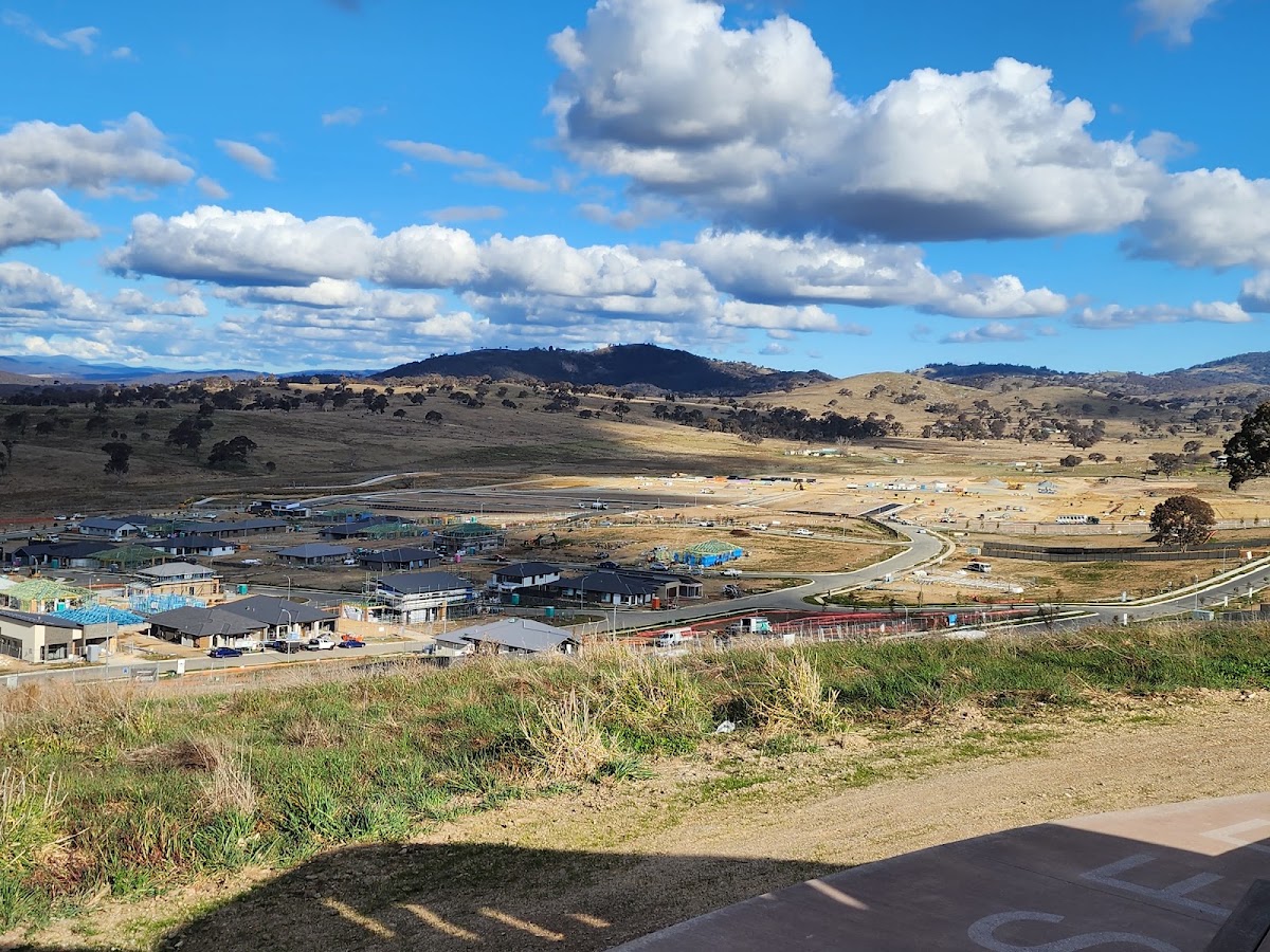 Googong Lookout