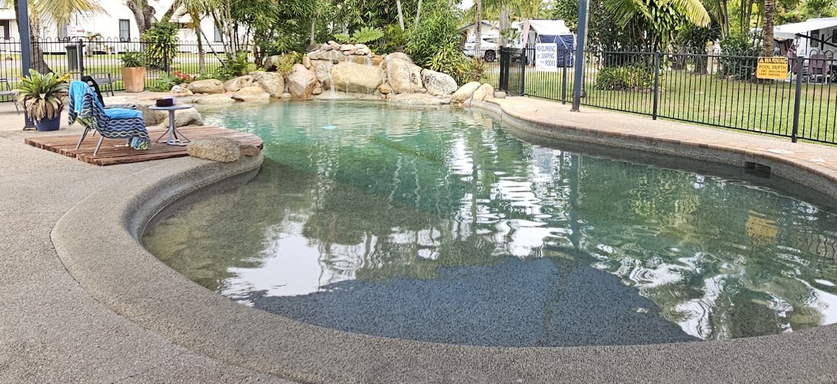 Cardwell Beachcomber Motel & Tourist Park