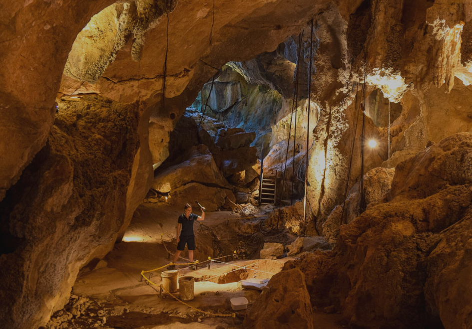 Capricorn Caves Tourist Park