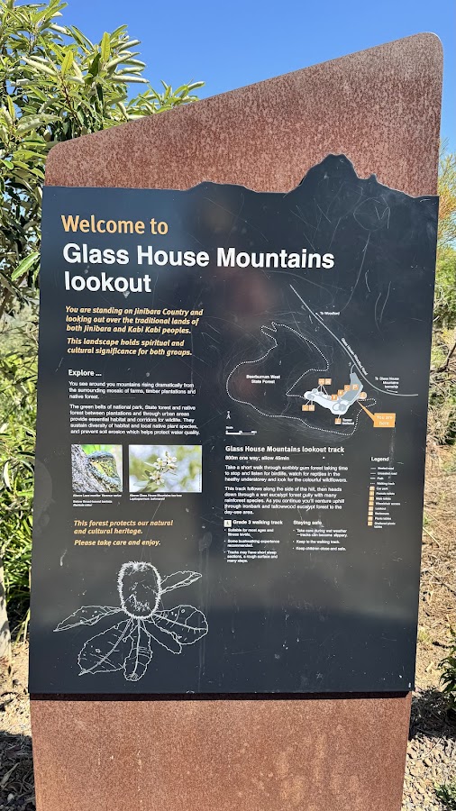 Glass House Mountain Lookout