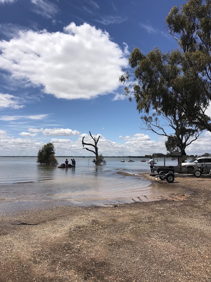 Warranga Basin Caravan Park