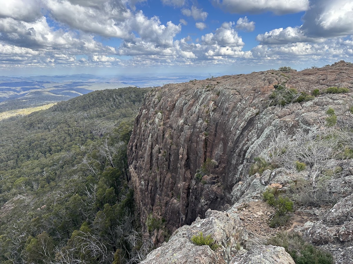 Lindsay Rock Tops Lookout