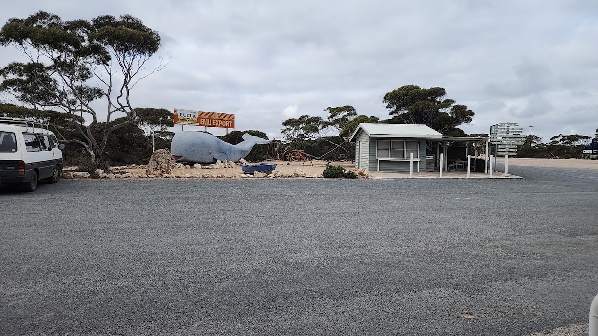 Eucla Pass Caravan Park