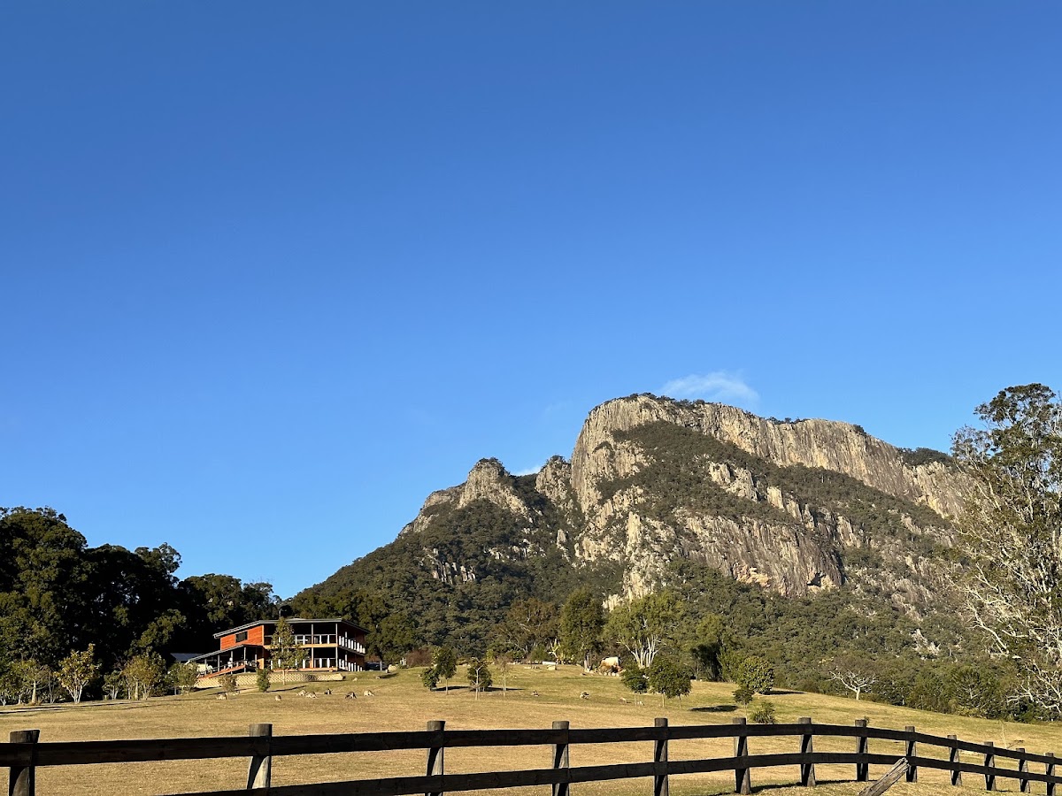 Mount Marroon towards mount Barney
