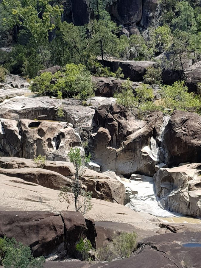 Macintyre Falls