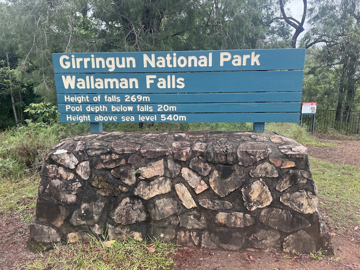 Wallaman Falls
