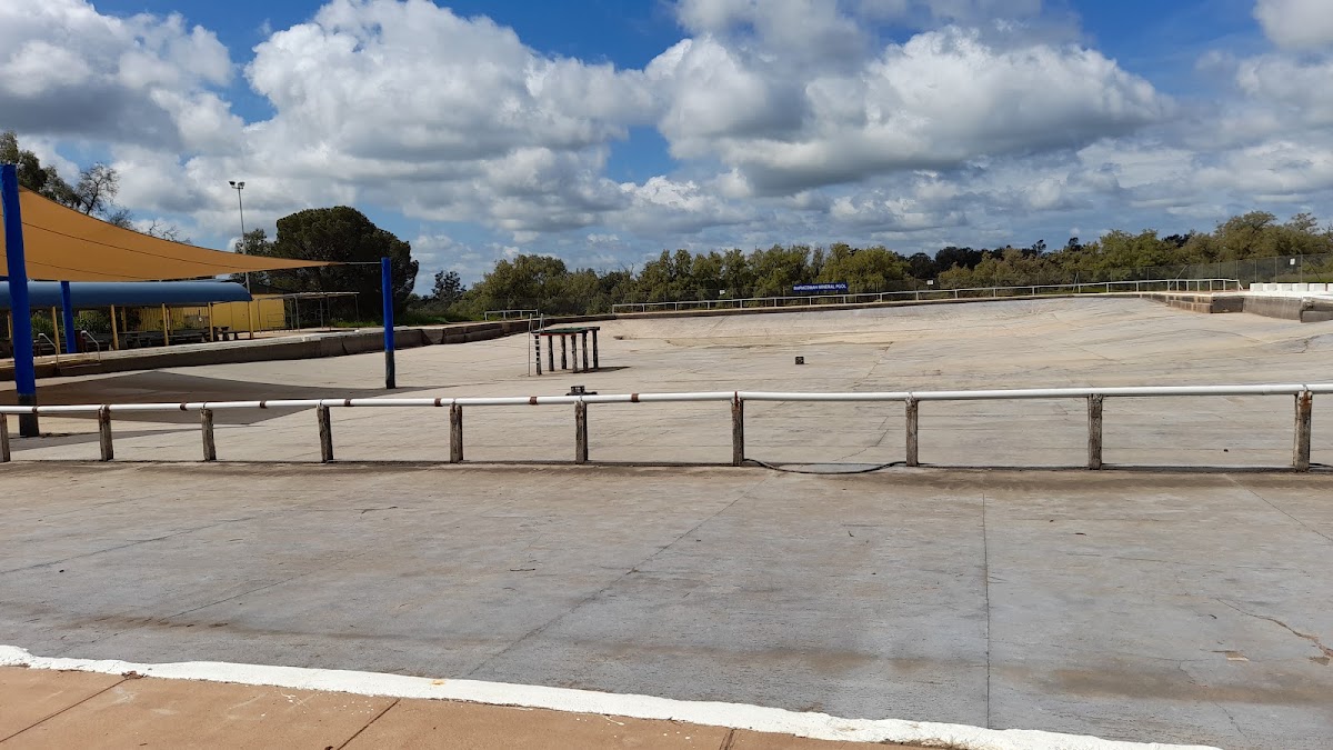 Barmedman Mineral Pool - south campsite
